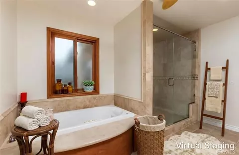 Bath - 116 Termino, Long Beach, CA 90803 photo 5 of 5