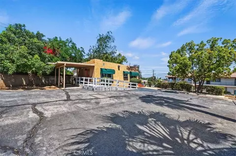 521 W Citrus, Redlands, CA 92373 photo 2