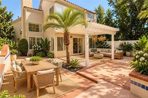 Exterior - 6 Del Azul, Irvine, CA 92614 photo 3 of 8