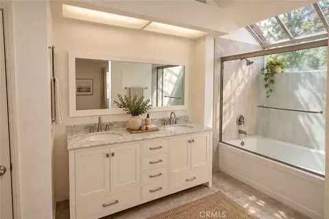 Bath - 6 Del Azul, Irvine, CA 92614 photo 1 of 1