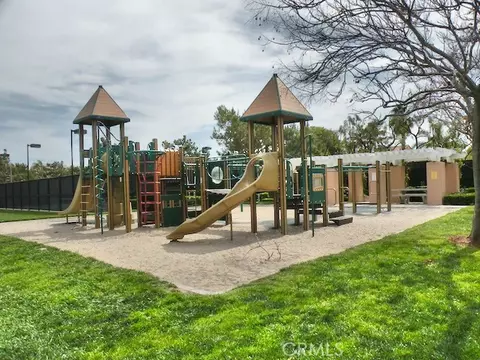 View/Area - 6 Del Azul, Irvine, CA 92614 photo 2 of 2