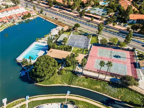 View/Area - 1554 Border #B, Corona, CA 92882 photo 4 of 7