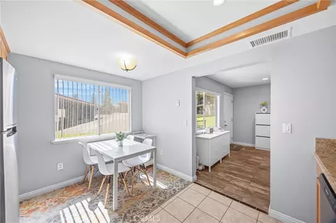Dining - 1554 Border #B, Corona, CA 92882 photo 1 of 1