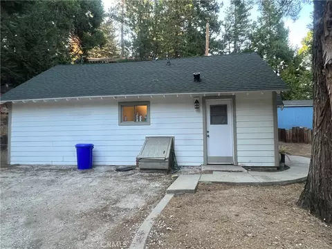 Exterior - 31144 All Vw, Running Springs, CA 92382 photo 6 of 10
