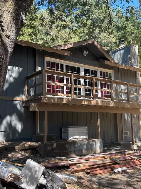 23801 Zuger, Crestline, CA 92325 photo 2