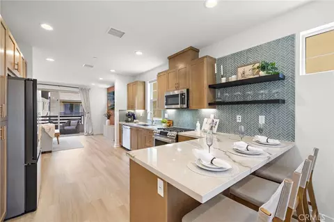 222 Goldfinch St, Rancho Mission Viejo, CA 92694