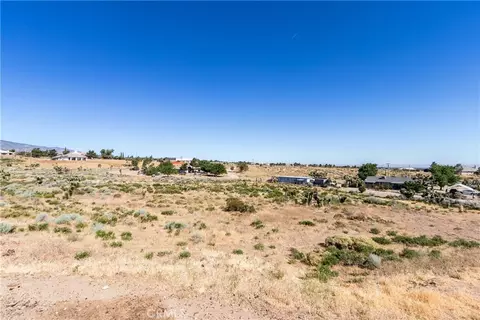 View/Area - 8650 Cowberry, Phelan, CA 92371 photo 3 of 17