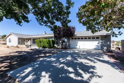 8650 Cowberry, Phelan, CA 92371