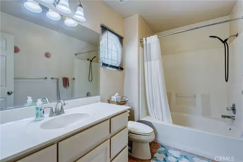Bath - 8650 Cowberry, Phelan, CA 92371 photo 1 of 3