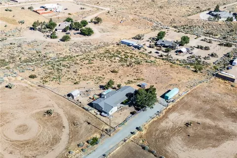 View/Area - 8650 Cowberry, Phelan, CA 92371 photo 5 of 17