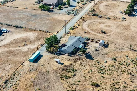 View/Area - 8650 Cowberry, Phelan, CA 92371 photo 10 of 17