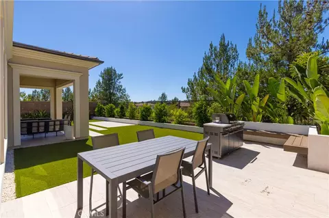 Exterior - 63 Longchamp, Irvine, CA 92602 photo 4 of 11