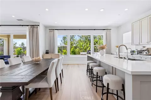 Dining - 63 Longchamp, Irvine, CA 92602 photo 3 of 4