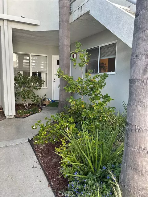 27695 Aquamarine, Mission Viejo, CA 92691
