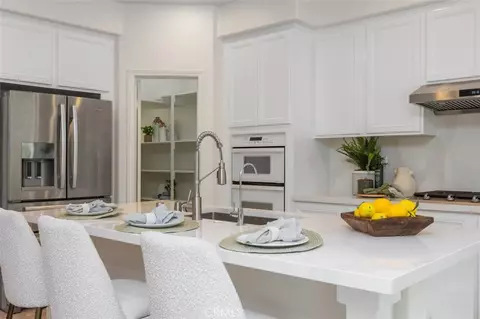 Kitchen - 152 Treehouse, Irvine, CA 92603 photo 2 of 2