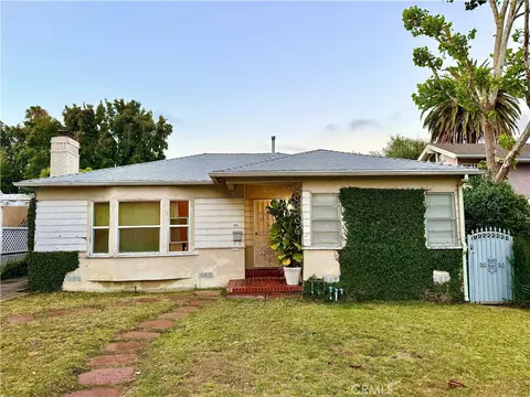 1916 Veteran, Los Angeles, CA 90025