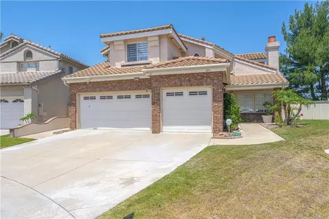 1011 S Mountcrest Ct, Anaheim, CA 92808