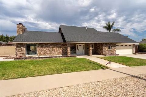 593 S Kensington, Orange, CA 92869
