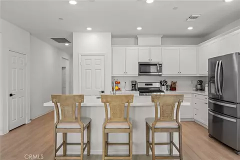 Entry Way - 21264 Telegraph, Riverside, CA 92507 photo 1 of 1