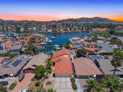 24140 Cruise Circle Dr, Canyon Lake, CA 92587
