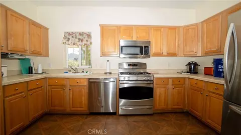 Kitchen - 21360 Como, Wildomar, CA 92595 photo 1 of 1