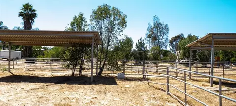 Exterior - 21360 Como, Wildomar, CA 92595 photo 6 of 18