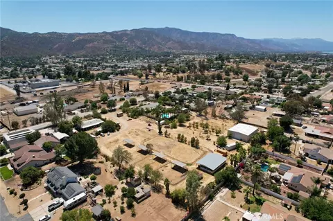 View/Area - 21360 Como, Wildomar, CA 92595 photo 17 of 19