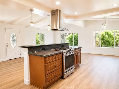 215 Lakepark, Placentia, CA 92870