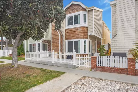 222 17th St, Huntington Beach, CA 92648