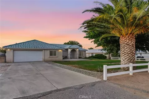 Exterior - 18822 Westlawn St, Hesperia, CA 92345 photo 2 of 16