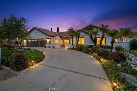 1592 Wagon Wheel Dr, Oceanside, CA 92057