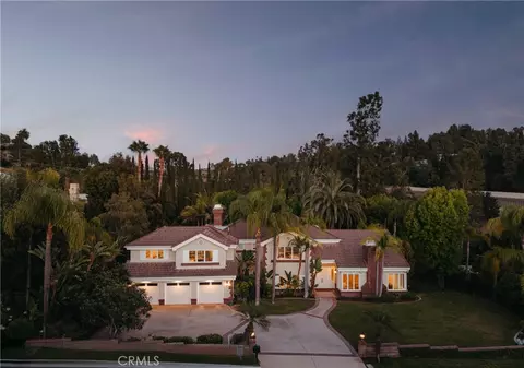 10711 Rockhurst Ave, North Tustin, CA 92705