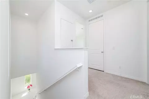 Entry Way - 128 Keeper, Irvine, CA 92618 photo 3 of 3