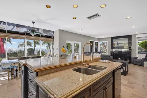 Kitchen - 4025 E Regency, Orange, CA 92867 photo 3 of 9