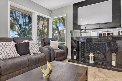 Living - 4025 E Regency, Orange, CA 92867 photo 8 of 9