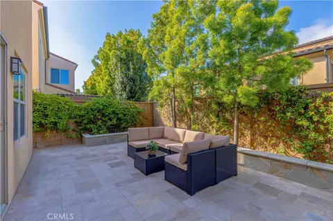 Exterior - 85 Kestrel, Irvine, CA 92618 photo 2 of 5