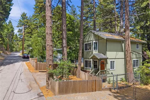 2543 Whispering Pnes, Running Springs, CA 92382