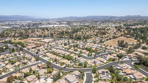 View/Area - 29777 Via Las Chacras, Temecula, CA 92591 photo 4 of 7