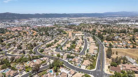 View/Area - 29777 Via Las Chacras, Temecula, CA 92591 photo 5 of 7