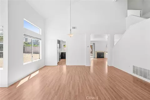 Living - 29777 Via Las Chacras, Temecula, CA 92591 photo 4 of 8