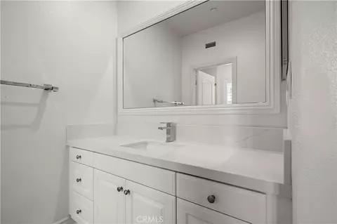 66 Eclipse, Irvine, CA 92620 photo 33