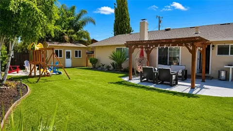 Exterior - 6851 Penn Dr, Dublin, CA 94568 photo 2 of 5