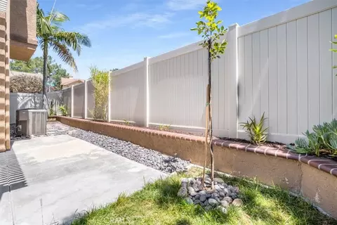 Exterior - 6 Kendall, Foothill Ranch, CA 92610 photo 5 of 8