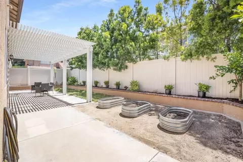 Exterior - 6 Kendall, Foothill Ranch, CA 92610 photo 8 of 9