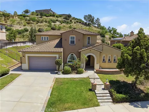 Exterior - 16861 Ridge Cliff Dr, Riverside, CA 92503 photo 3 of 14