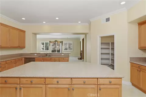 Kitchen - 16861 Ridge Cliff Dr, Riverside, CA 92503 photo 3 of 4