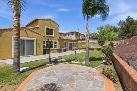 Exterior - 16861 Ridge Cliff Dr, Riverside, CA 92503 photo 10 of 14