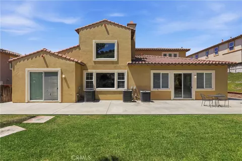 Exterior - 16861 Ridge Cliff Dr, Riverside, CA 92503 photo 2 of 14