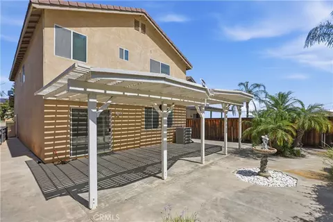 Exterior - 16176 Setting Sun Cir, Riverside, CA 92503 photo 6 of 14