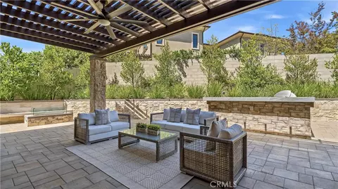 Exterior - 117 Interstellar, Irvine, CA 92618 photo 5 of 21